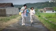People running out of fear from Zombies | Image via Netflix